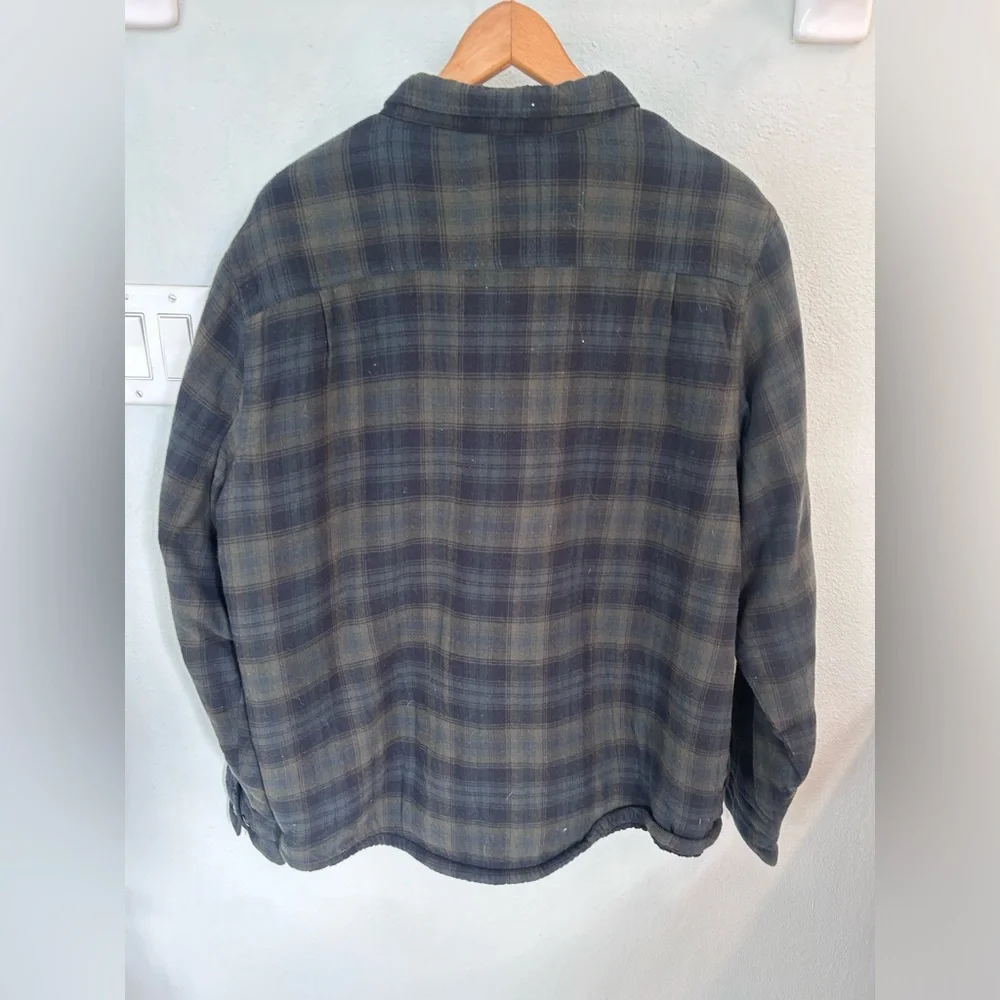 Coleman Green Plaid Button-Up Shirt - Picture 6 of 8